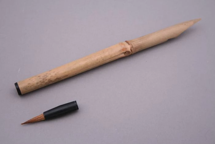 Bambus do pisania z pędzelkiem